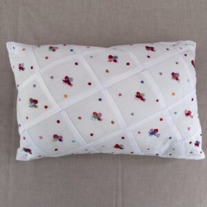 ALMOHADA BORDADA 2 - Image 1