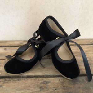 VELVET - Image 2