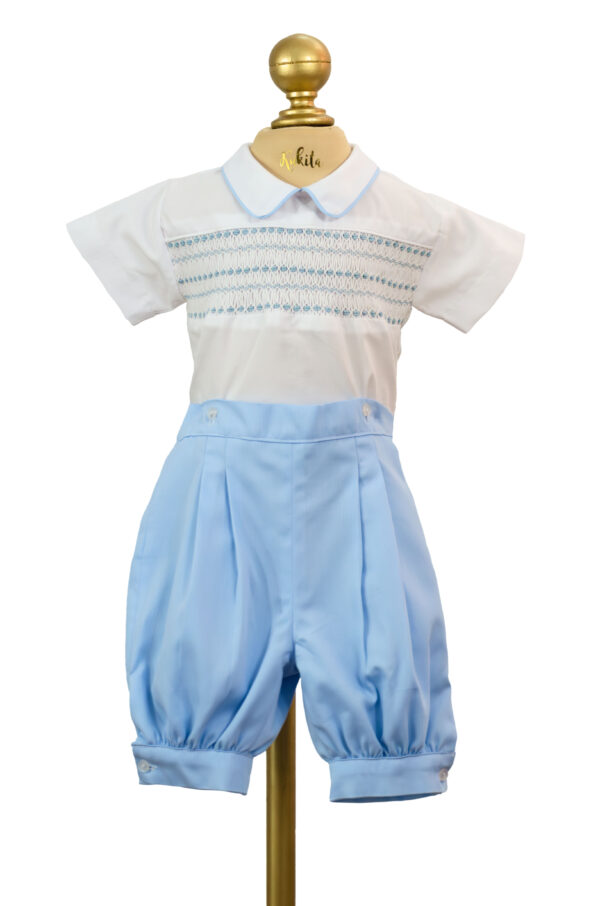 1 CONJUNTO BORDADO MANGA CORTA AZUL CIELO
