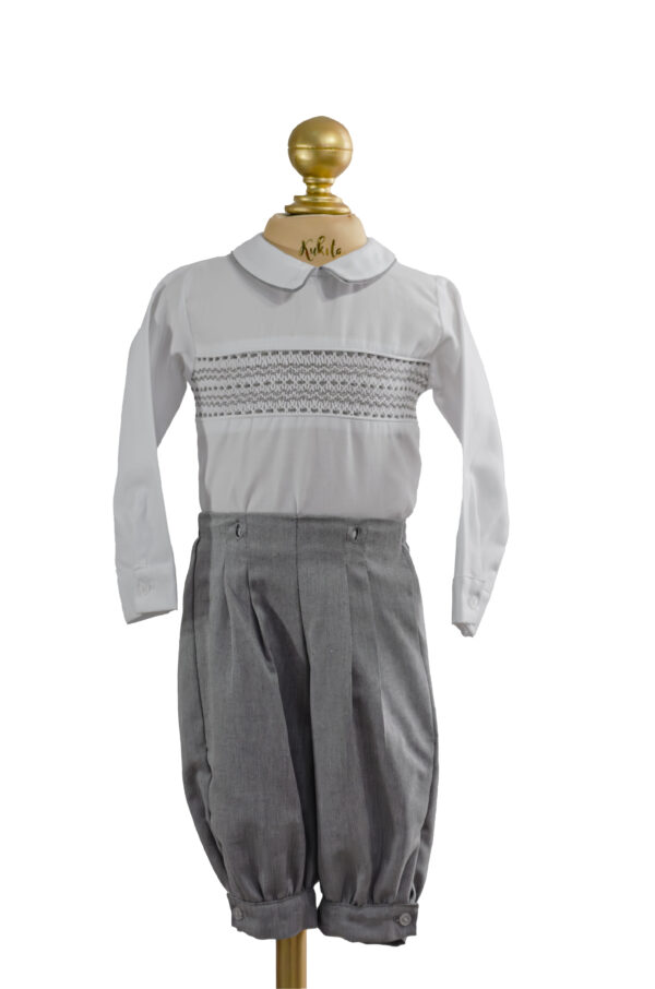 1 Conjunto bordado manga larga gris