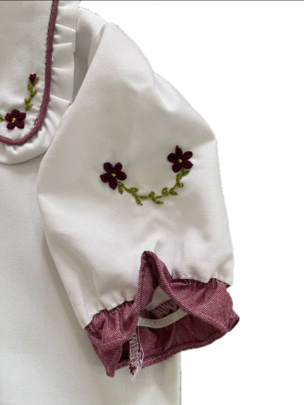 BLUSA FLORINA UVA DETALLE 2