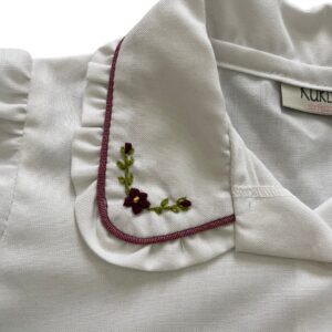 BLUSA FLORINA UVA DETALLE 3